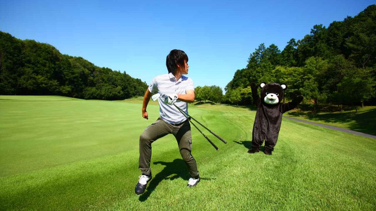 【ゴルフ場は天然のサファリパーク？！】