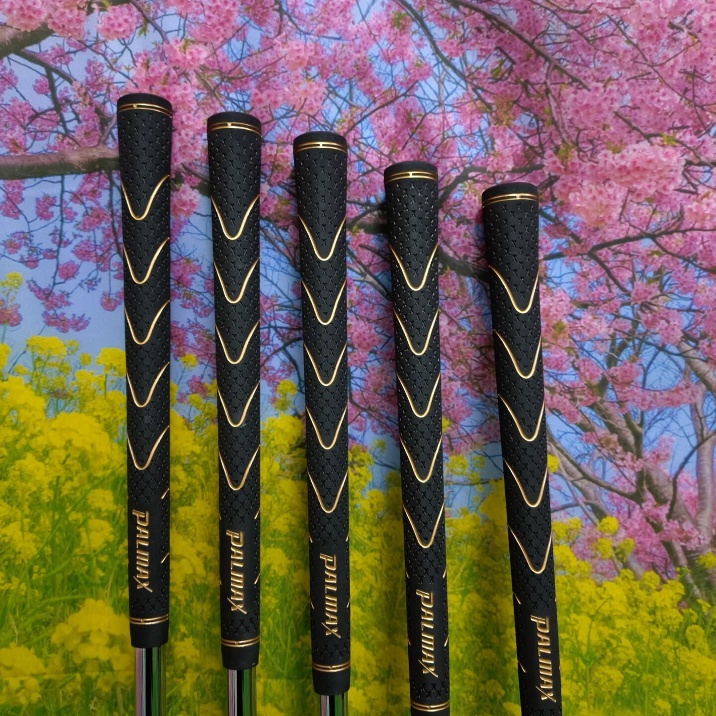 🌸【桜満開でゴルフ日和！新しいグリップでさらに楽しいゴルフを
